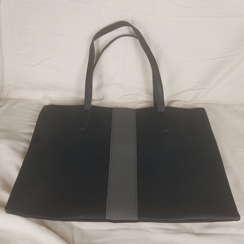 Vince Camuto Tote Bag Womens‎ Large Black Grey Excellent Pebbled Faux Leather